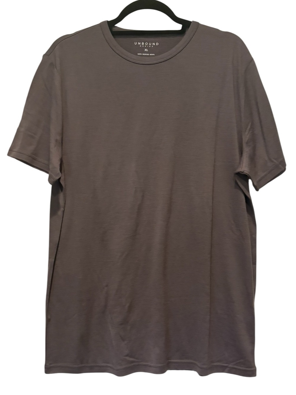 Unbound Merino - Men's Merino Crew Neck T‑Shirt. Size XL. Charcoal. Merino Wool